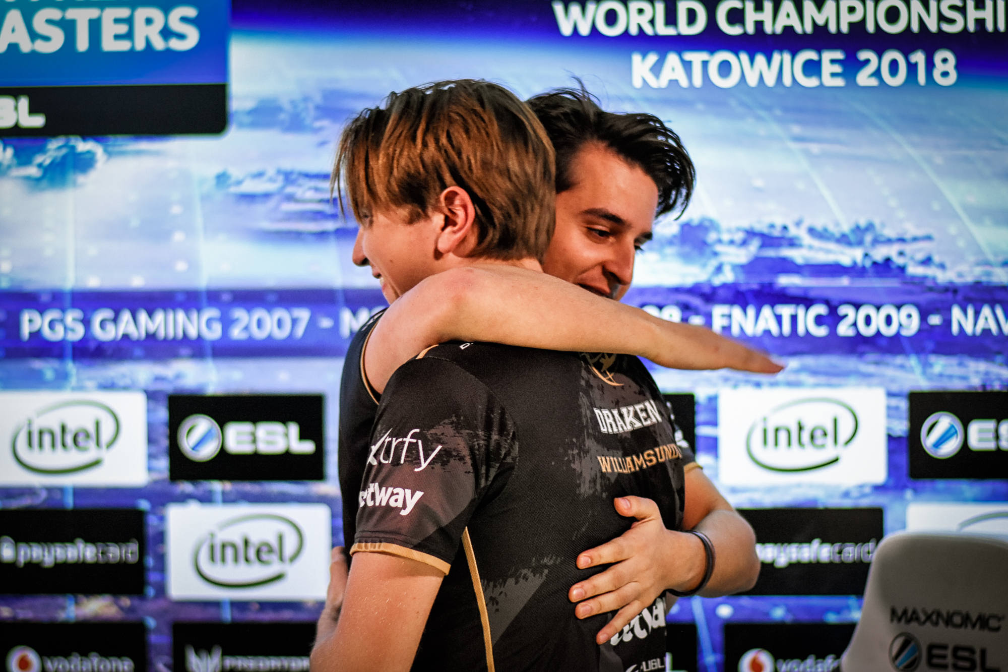 nip-pita-reedit-small-1